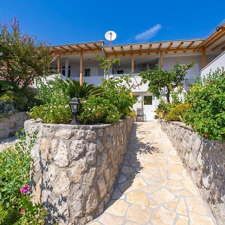 מליני Apartments Djurkovic מראה חיצוני תמונה